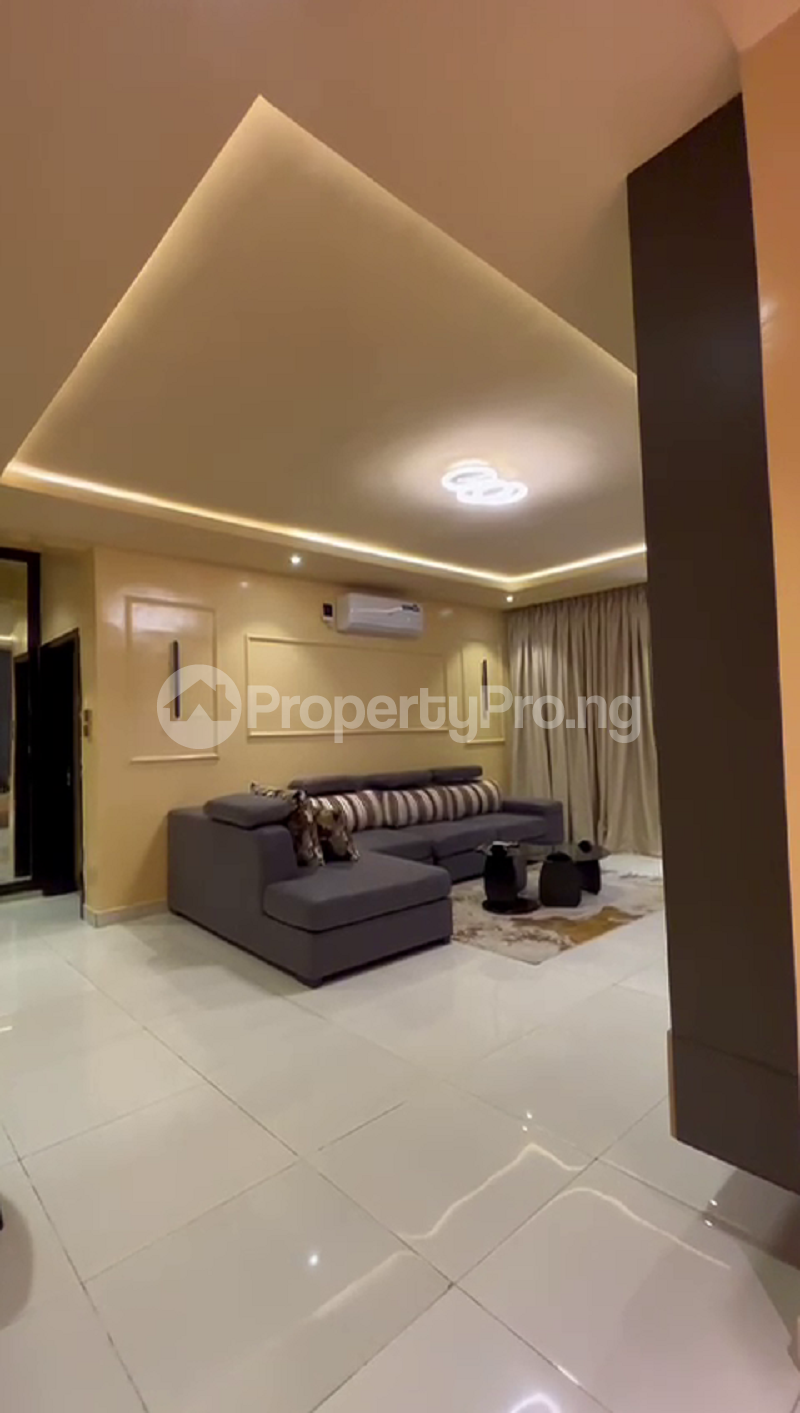 3 bedroom Flat / Apartment for shortlet Osapa london Lekki Lagos