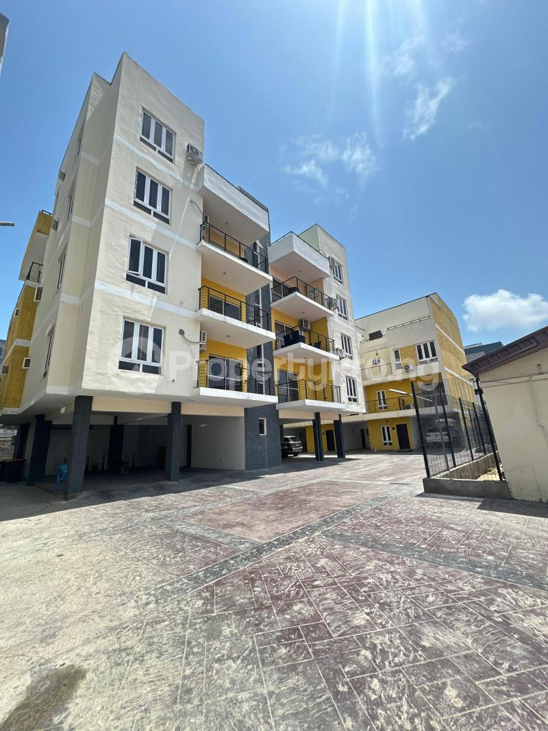 3 bedroom Flat / Apartment for rent Lekki Phase 1 Lekki Lagos