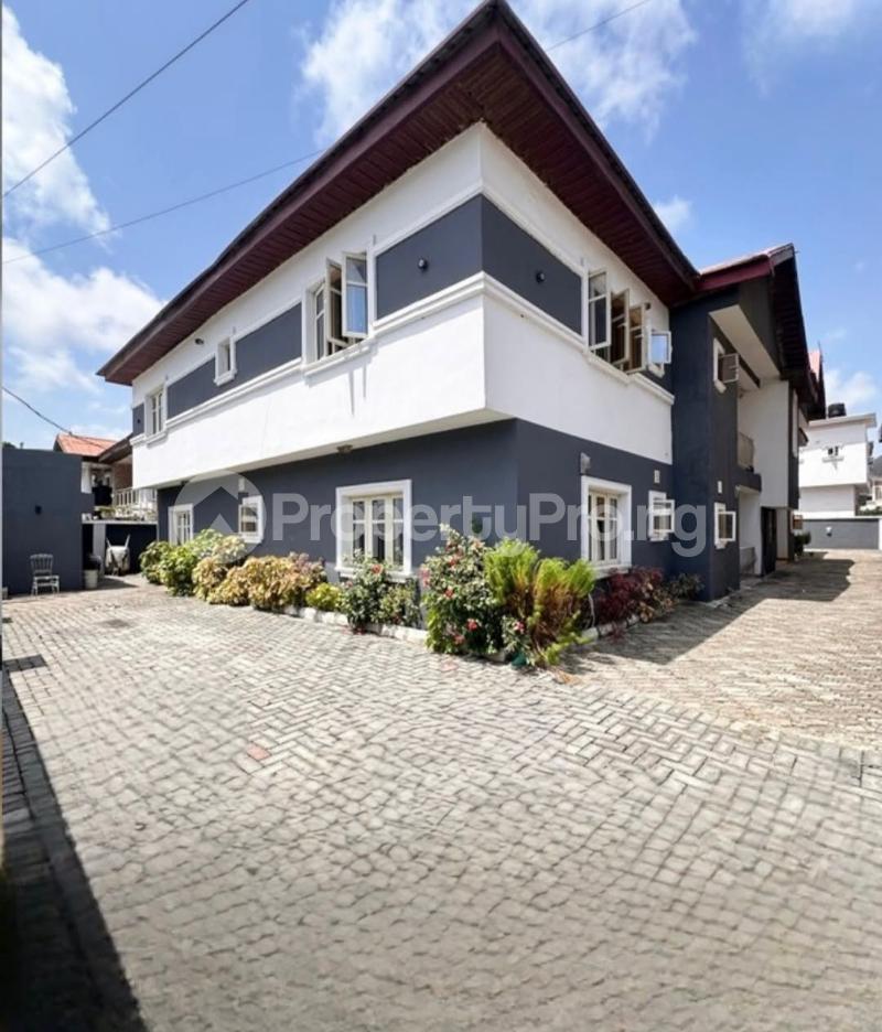 3 bedroom House for rent Chevron Lekki Lagos