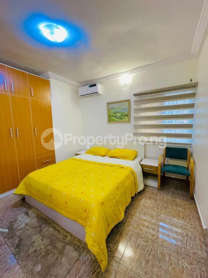 3 bedroom Flat / Apartment for shortlet Ajao Close Off Ogunlana Surulere Lagos