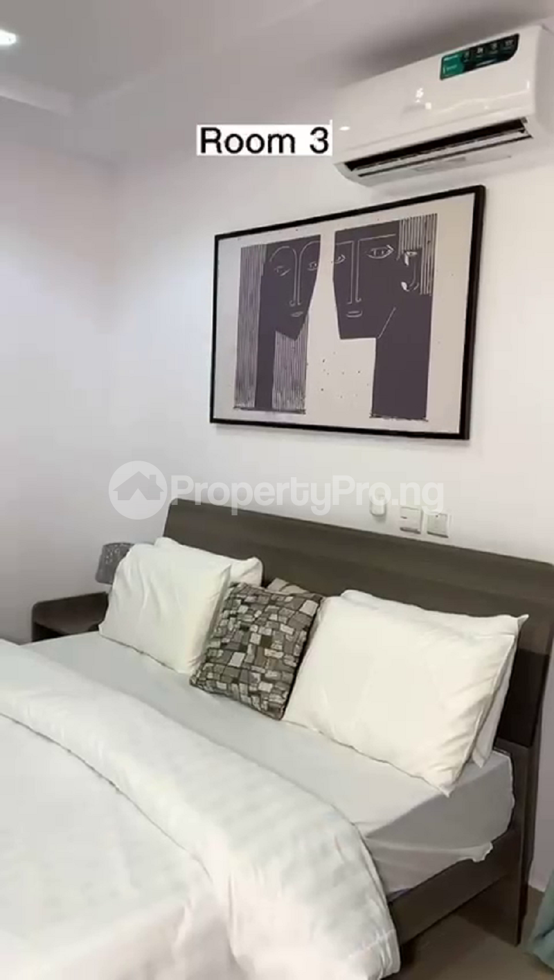 3 bedroom Flat / Apartment for shortlet Osapa london Lekki Lagos