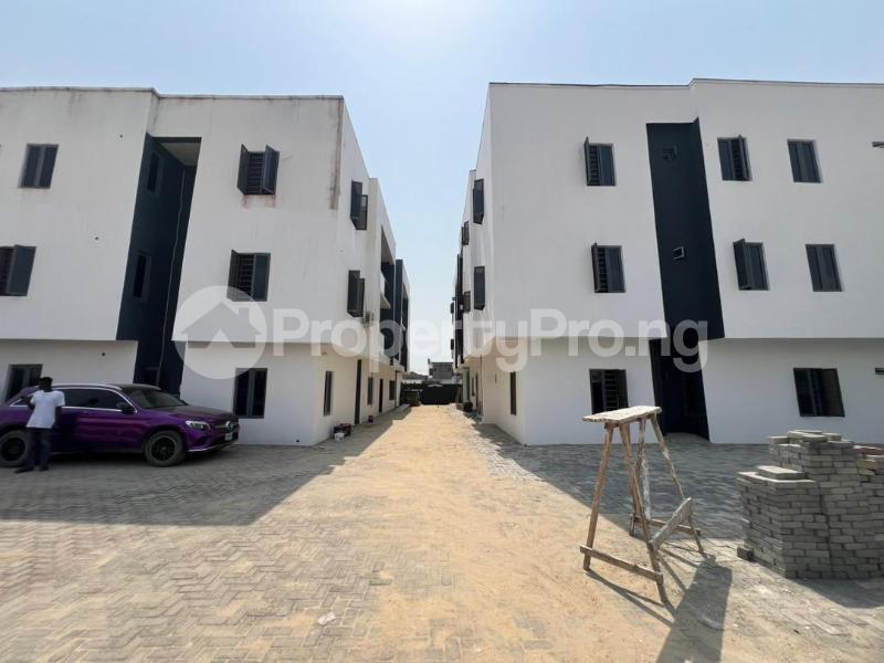 3 bedroom Flat / Apartment for sale Ikota Lekki Lagos