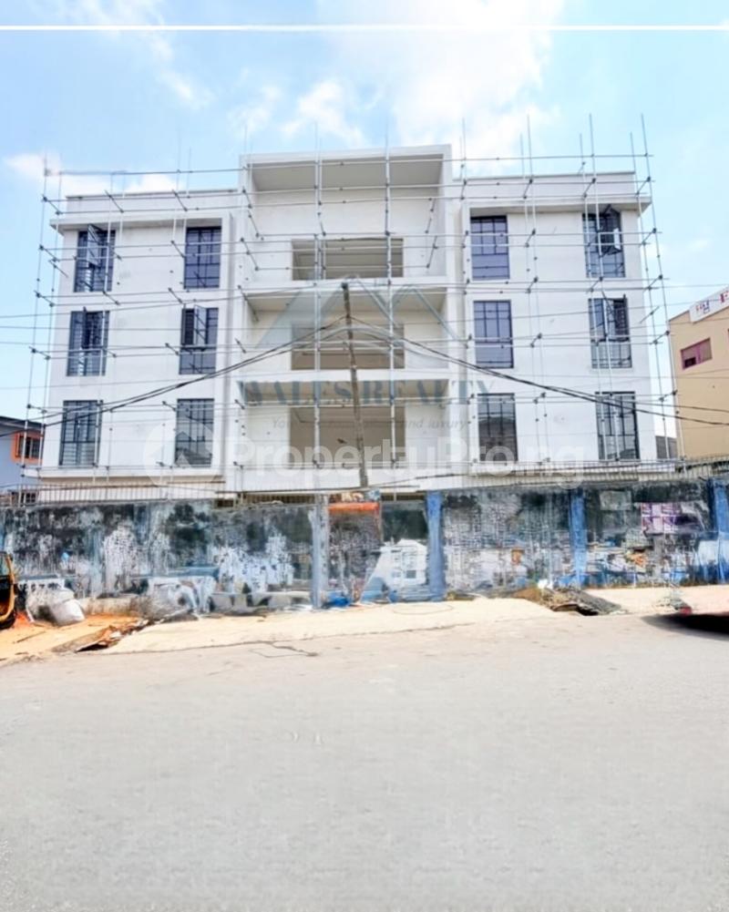 3 bedroom Flat / Apartment for sale Maryland Mende Maryland Lagos