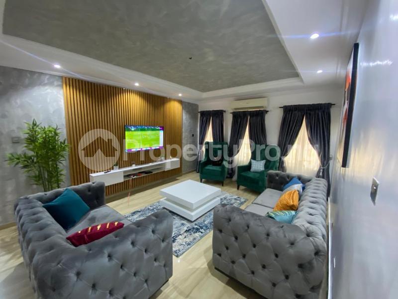 3 bedroom Flat / Apartment for shortlet Shangisha Magodo GRA Phase 2 Kosofe/Ikosi Lagos