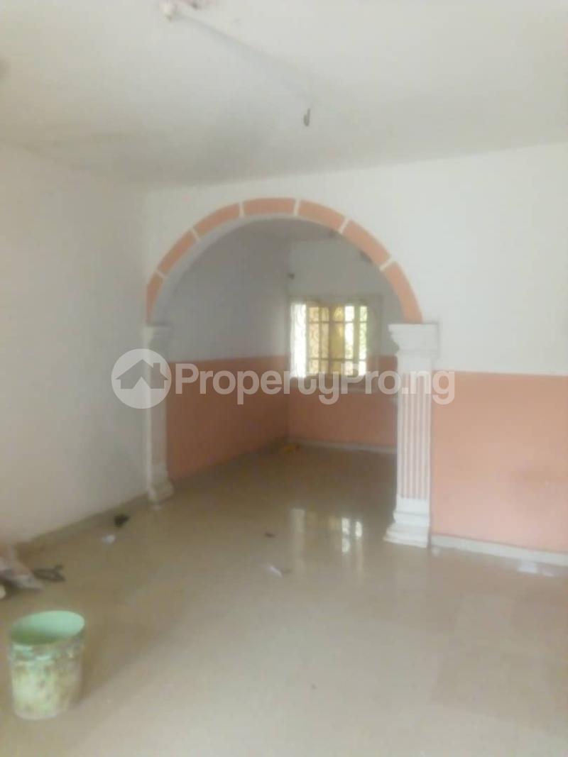 Rent 3 Bedroom Apartment At Abuja Quarters G.r.a Benin City in Oredo