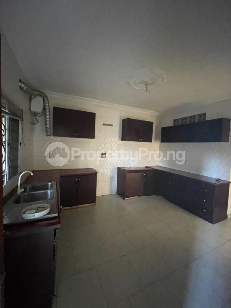 3 bedroom House for rent Spg Igbo Efon Lekki Lagos. SPG Road Lekki Lagos