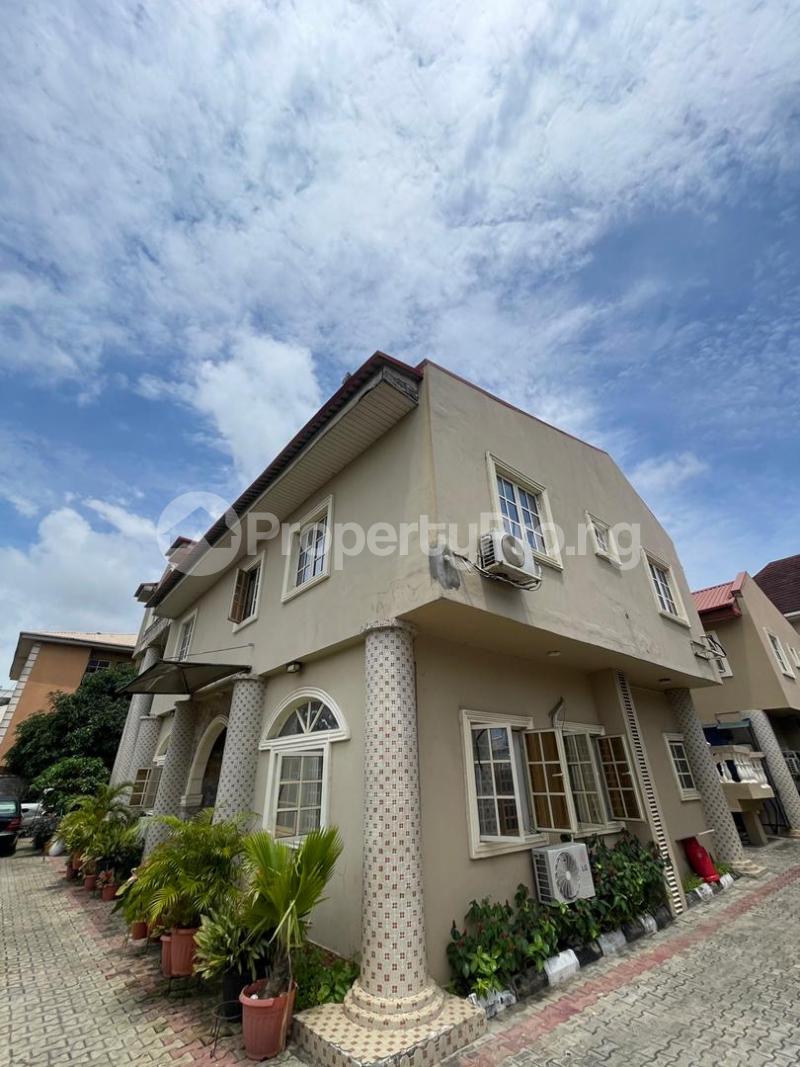 3 bedroom Flat / Apartment for rent Agungi Lekki Lagos