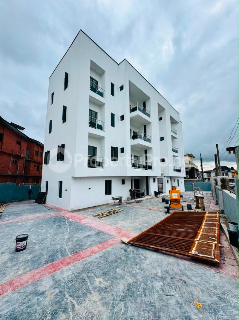 3 bedroom Flat / Apartment for sale Gbagada Lagos