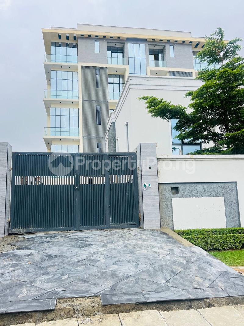 3 bedroom House for sale In A Gated And Secured Estate Lekki Phase 1 Lekki Lagos