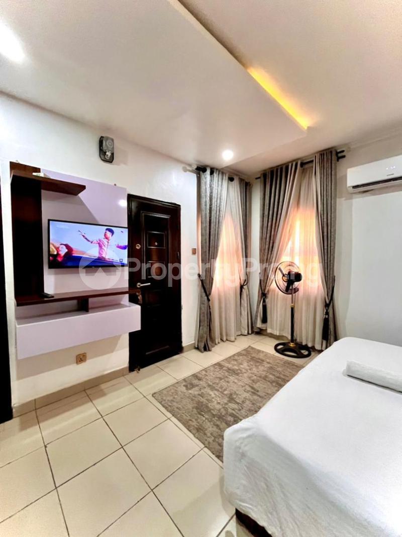 3 bedroom Flat / Apartment for shortlet Ikeja GRA Ikeja Lagos