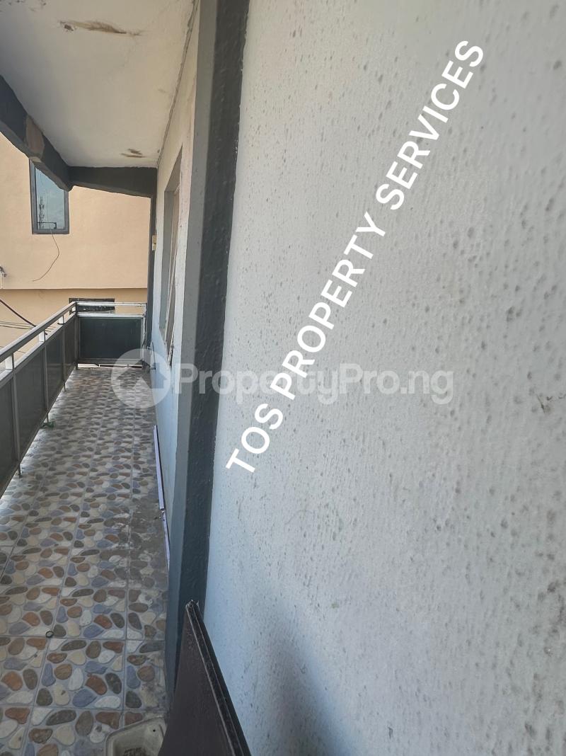 3 bedroom Flat / Apartment for rent Sabo Alagomeji Yaba Lagos