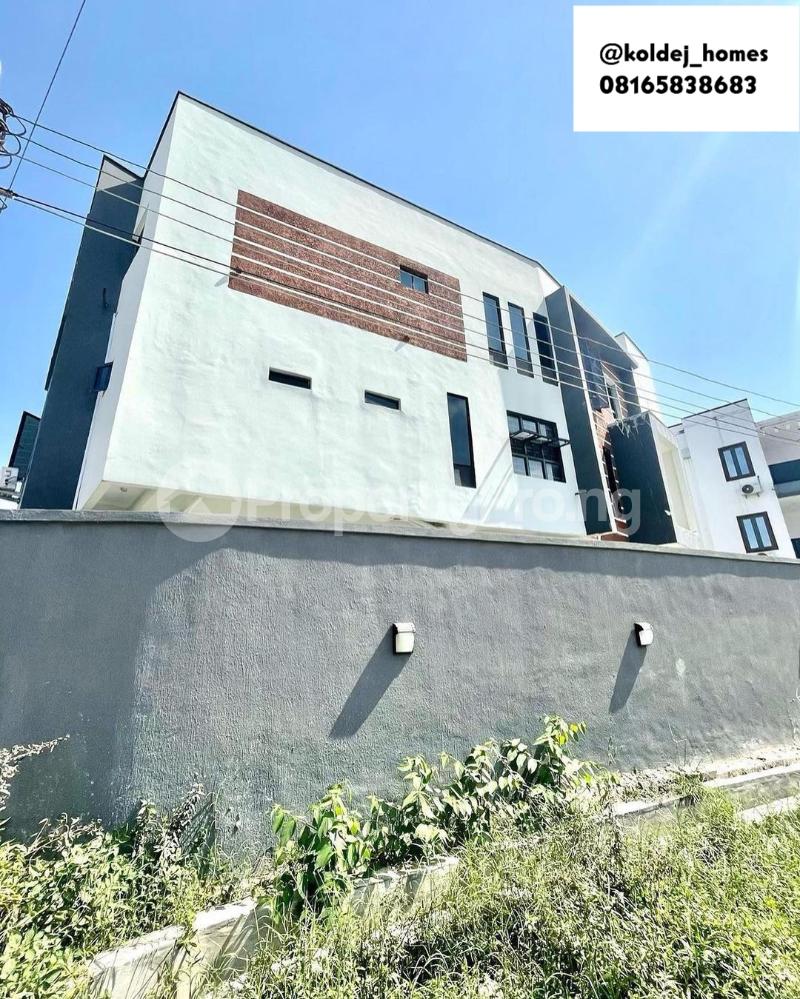 3 bedroom House for rent Ologolo Lekki Lagos