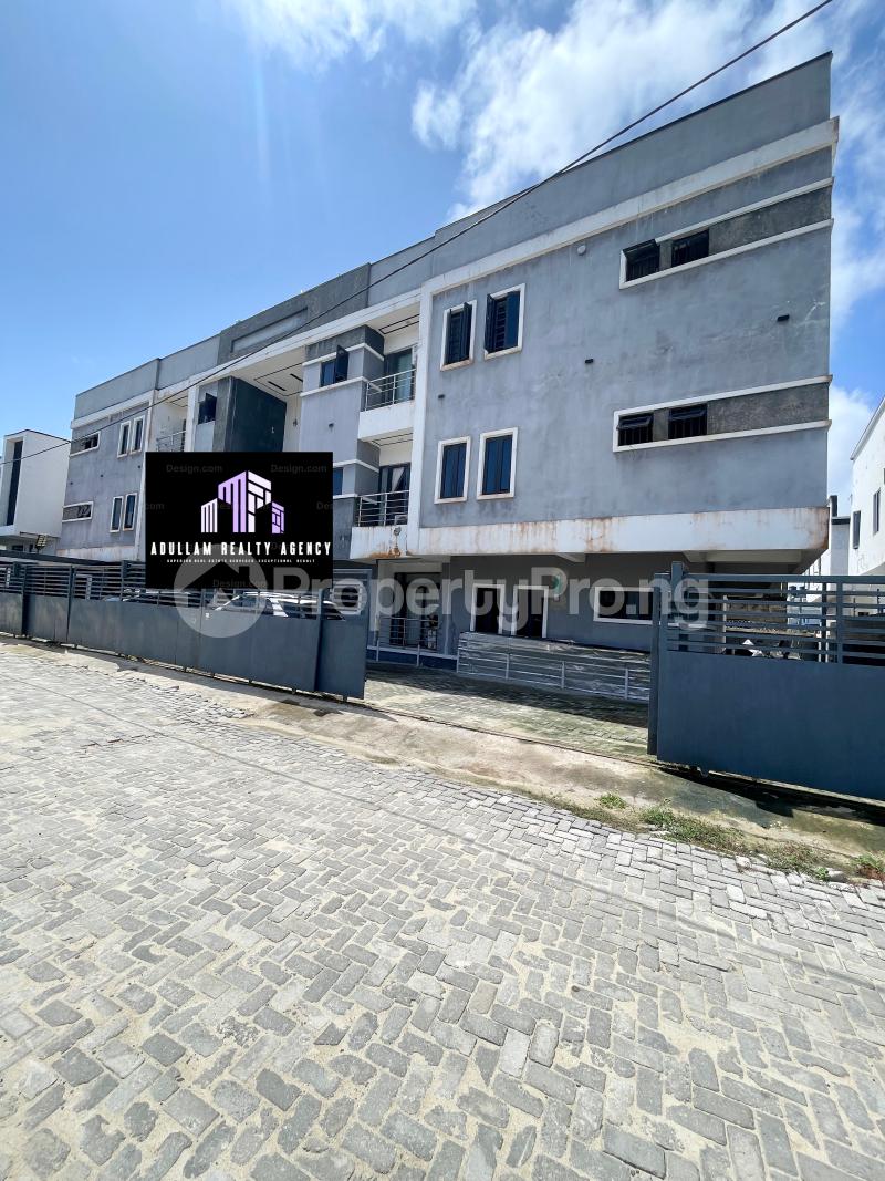 3 bedroom Flat / Apartment for rent Off Lekki-Epe Expressway Ajah Lagos