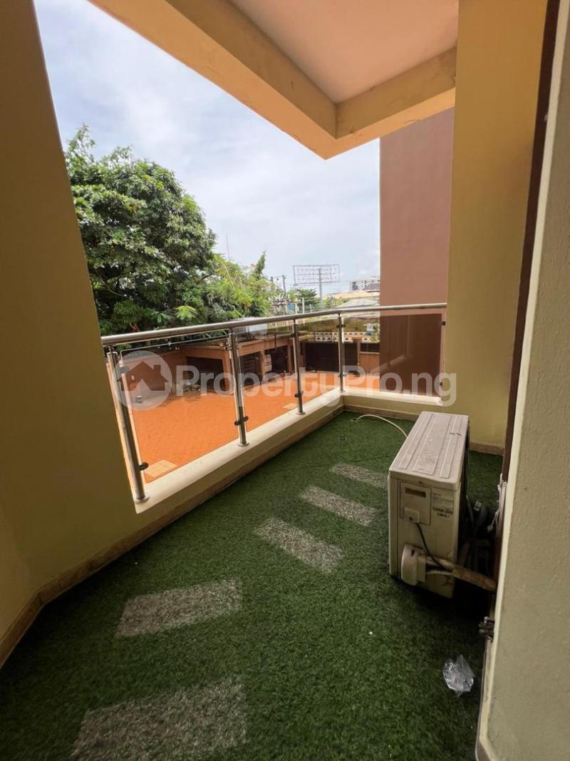 3 bedroom Flat / Apartment for rent Lekki Phase 1 Lekki Lagos