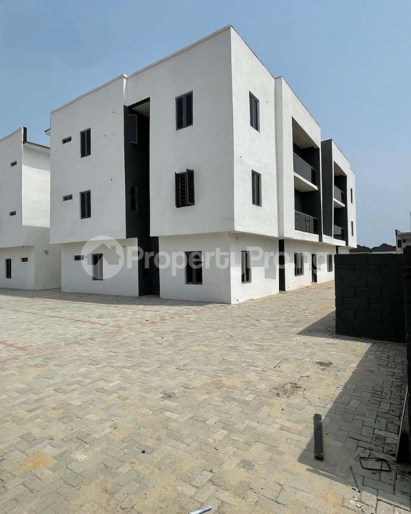 3 bedroom Flat / Apartment for rent Ikota Lekki Lagos