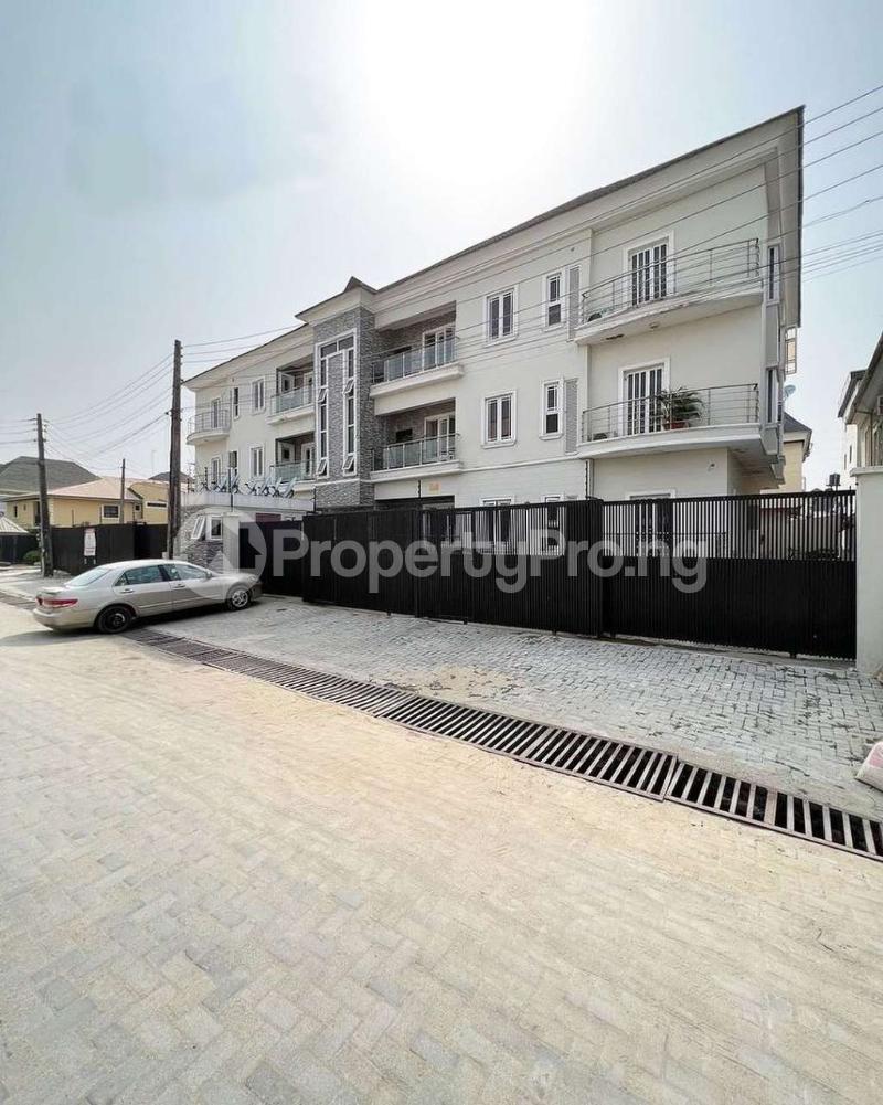3 bedroom Flat / Apartment for rent Idado Lekki Lagos