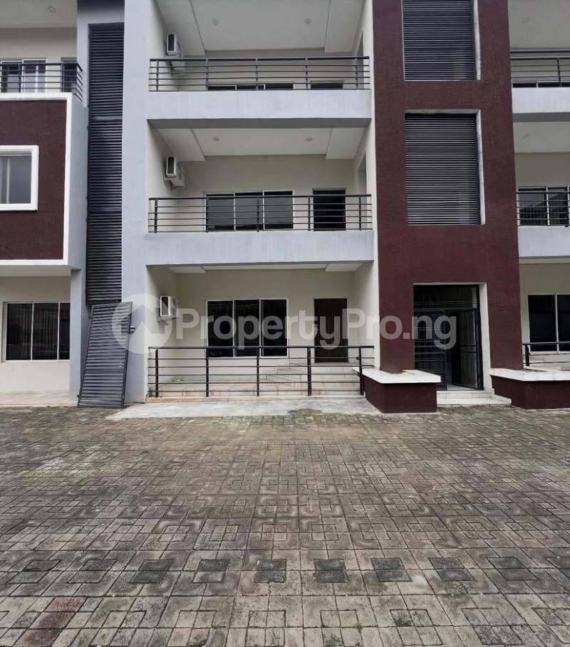 3 bedroom Flat / Apartment for rent Jahi Abuja