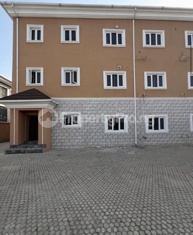 3 bedroom Flat / Apartment for rent Jahi Abuja