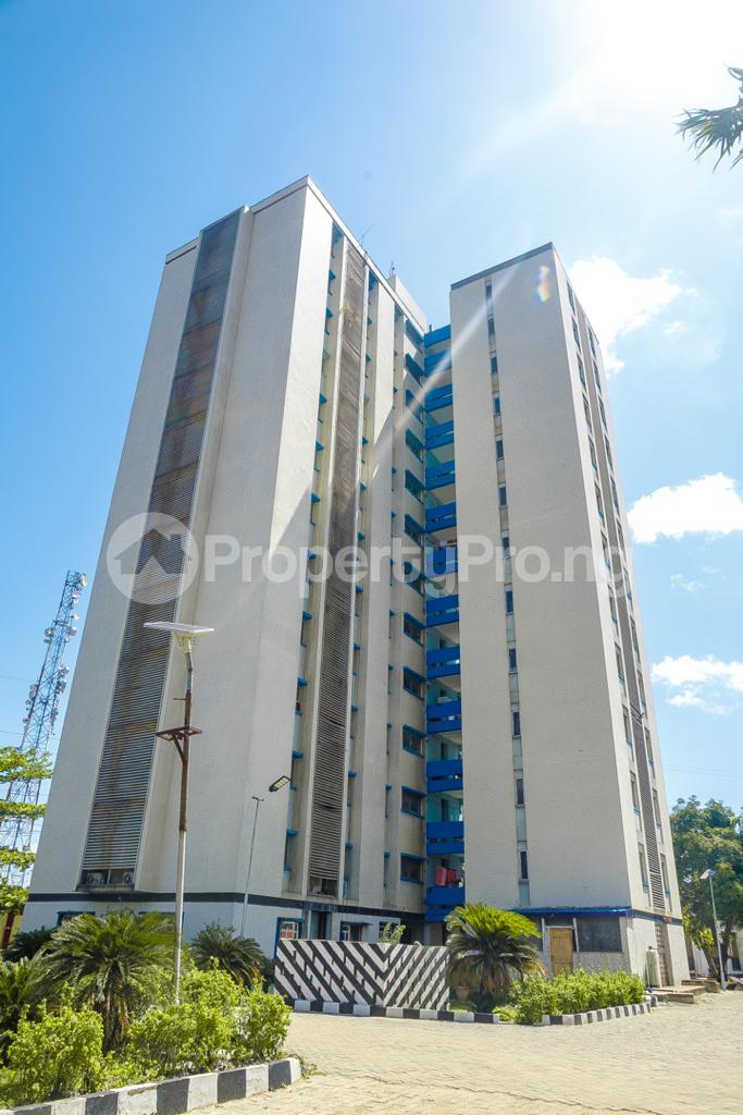 3 bedroom Flat / Apartment for sale Towers Eric moore Surulere Lagos