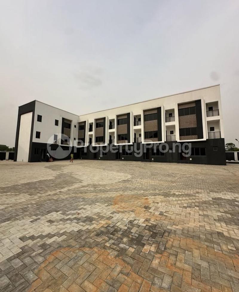 3 bedroom Flat / Apartment for sale Jahi Abuja