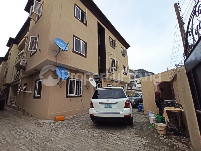 3 bedroom Flat / Apartment for rent Osapa London Lekki Lagos