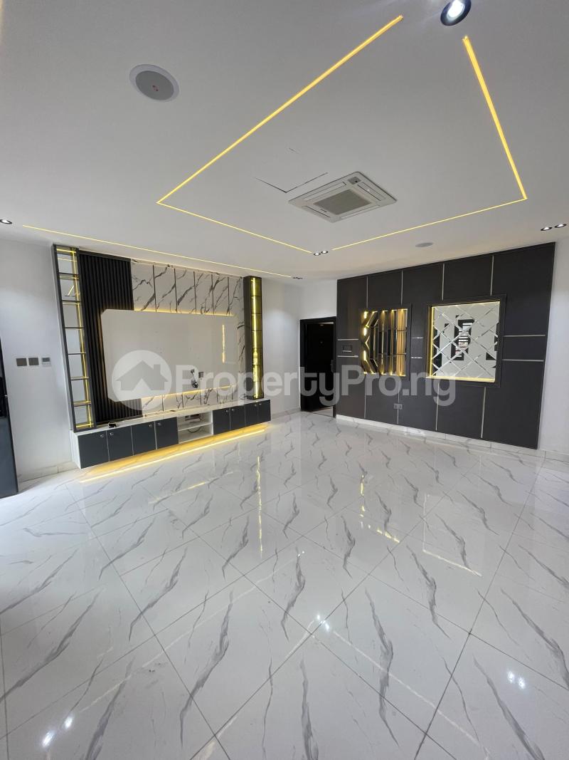 3 bedroom Flat / Apartment for sale Ifako-gbagada Gbagada Lagos