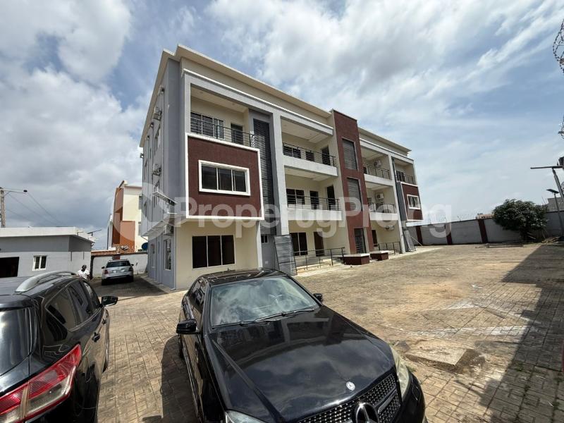 3 bedroom House for rent Jahi Abuja