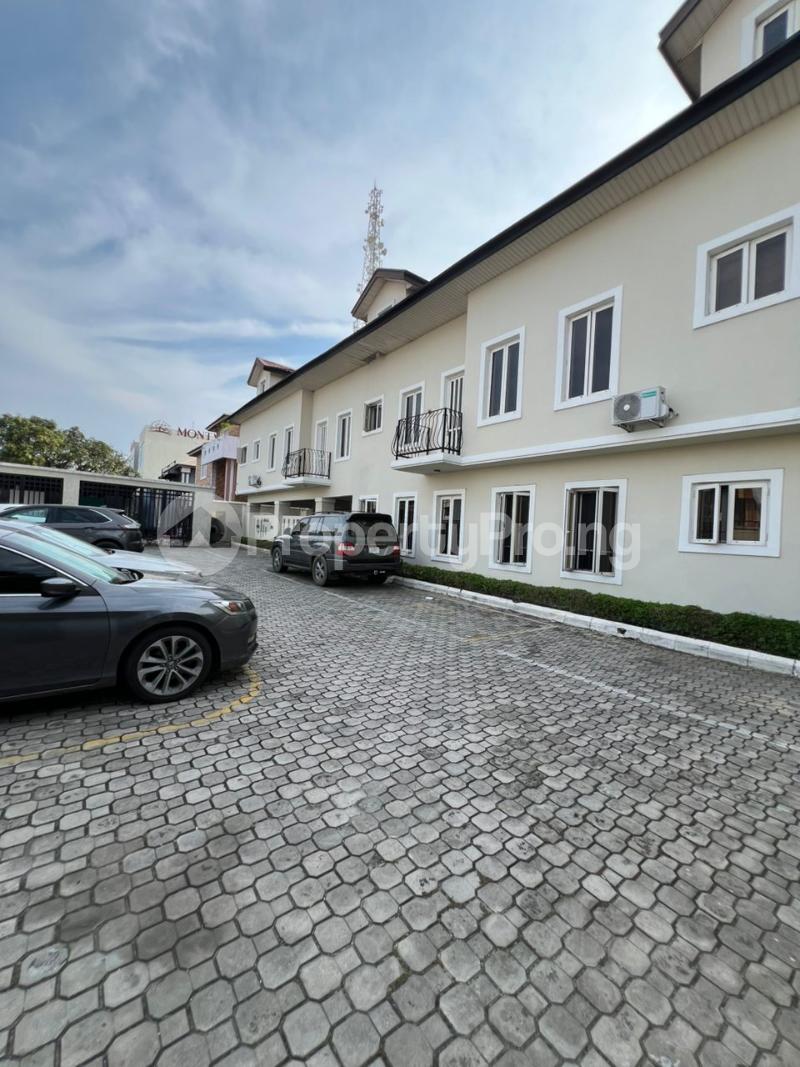 3 bedroom Flat / Apartment for rent Lekki Phase 1 Lekki Lagos