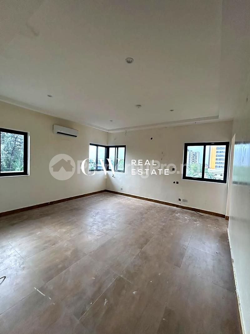 3 bedroom Flat / Apartment for rent Ikoyi Lagos