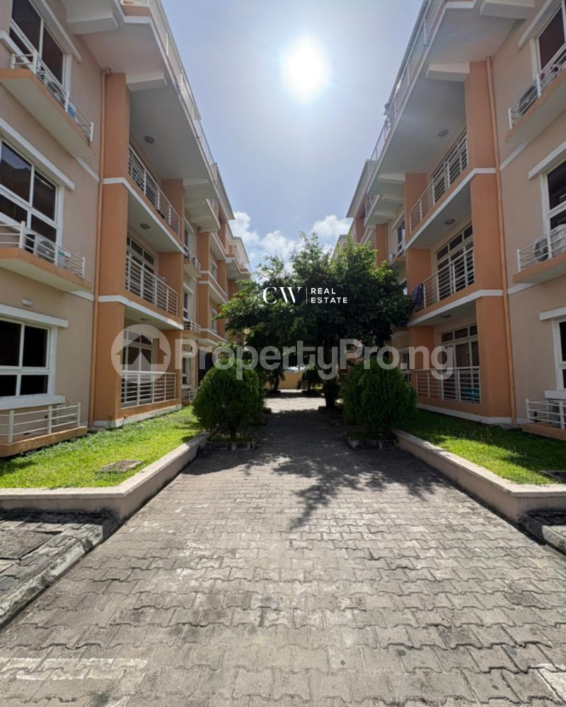 3 bedroom Flat / Apartment for rent Osapa london Lekki Lagos