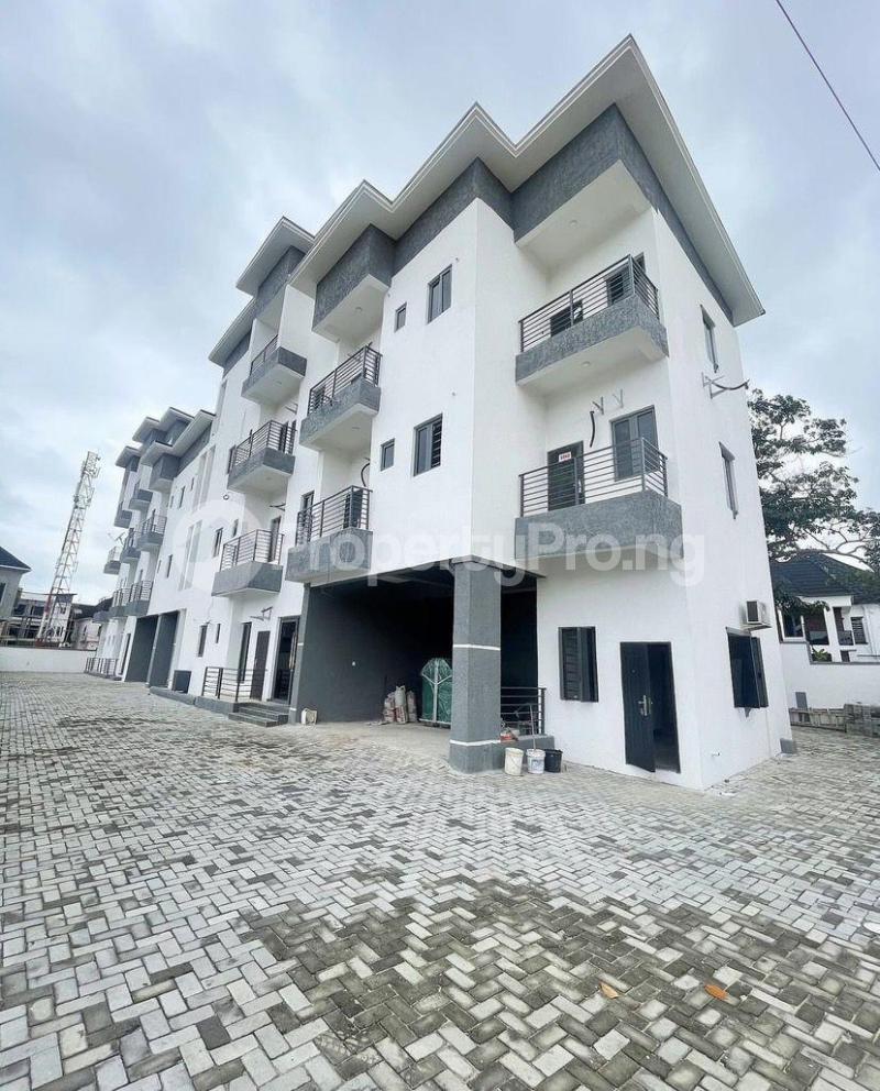 3 bedroom Flat / Apartment for sale chevron Lekki Lagos