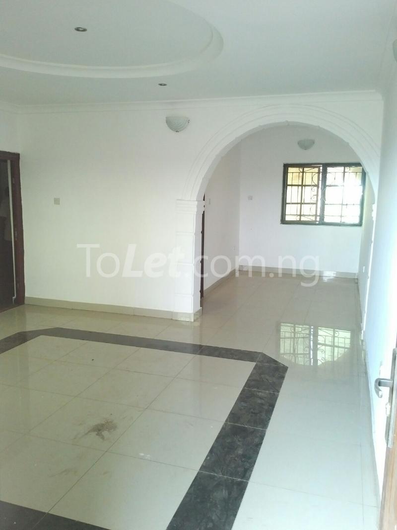 3 bedroom Flat / Apartment for rent Bashiru Adeniyi Berger Ojodu Lagos