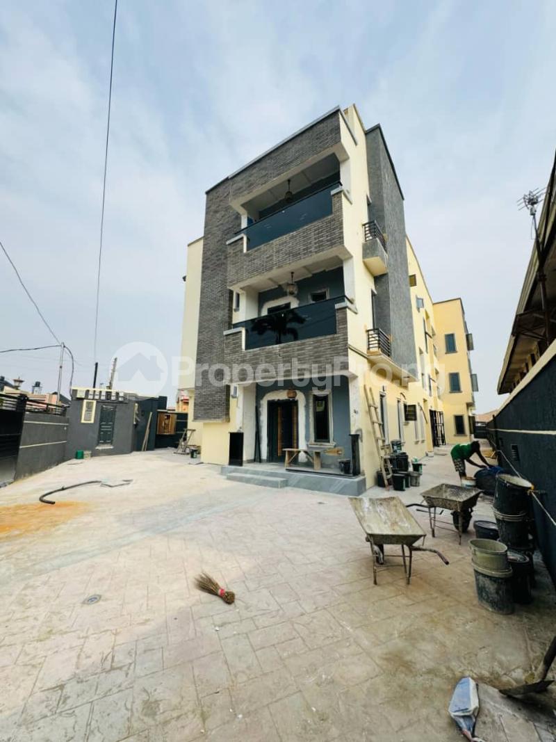3 bedroom House for sale Gbagada Lagos