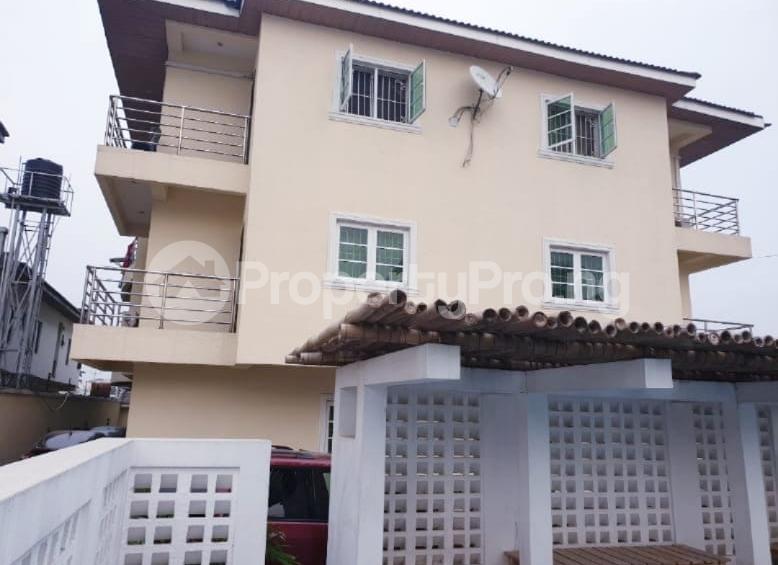 3 bedroom Flat / Apartment for rent Off Castle And Temple Dr, Lekki Phase 1 Lekki Lagos