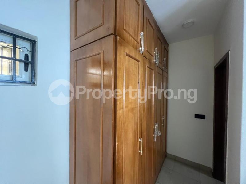 3 bedroom Flat / Apartment for rent Lekki Phase 1 Lekki Lagos