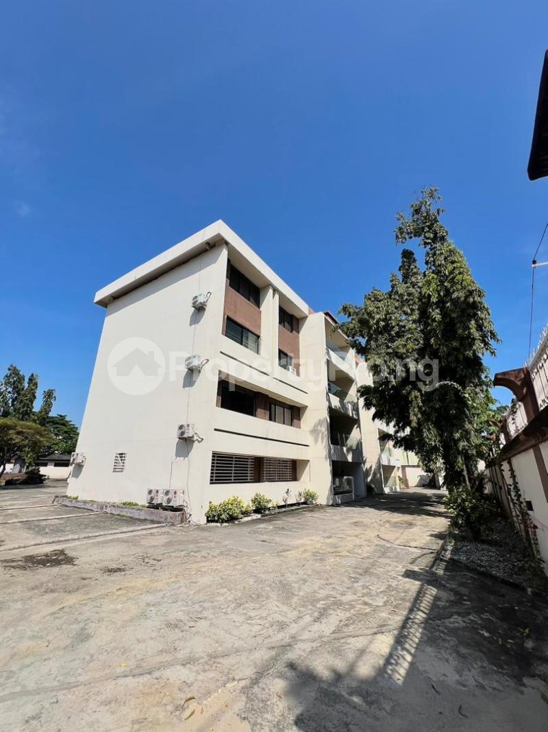 3 bedroom Flat / Apartment for rent Victoria Island Lagos