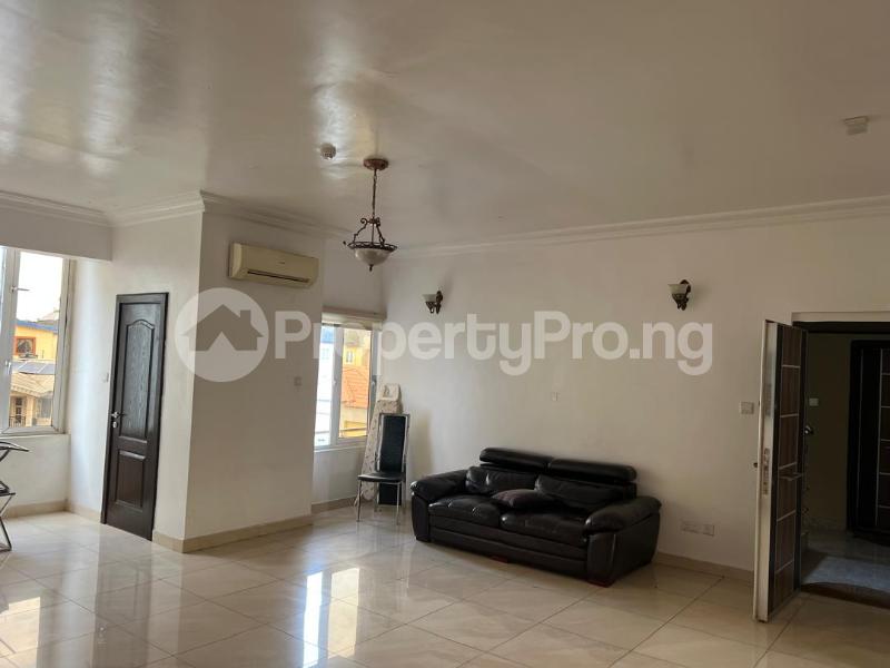 3 bedroom Flat / Apartment for rent Adeniyi Jones Ikeja Lagos