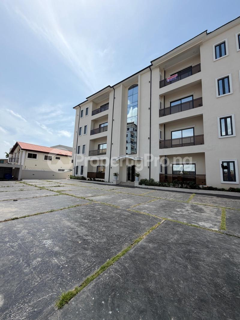 3 bedroom Flat / Apartment for rent Lekki Phase 1 Lekki Lagos