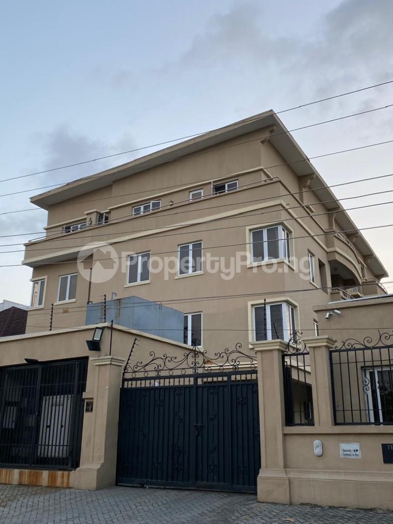 3 bedroom Flat / Apartment for rent Lekki Phase 1 Lekki Lagos