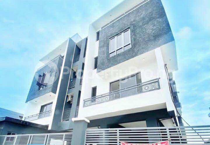 3 bedroom Flat / Apartment for rent Ologolo Lekki Lagos