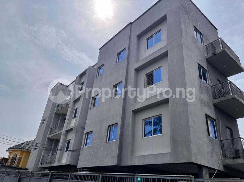 3 bedroom House for sale Off College Road Ogba Ikeja Lagos