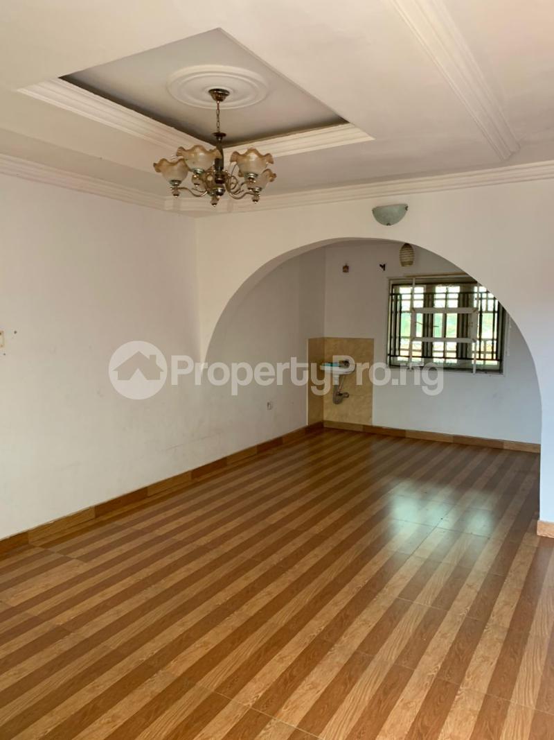 3 bedroom Flat / Apartment for rent Upper Adetokun Ologuneru Eleyele Ibadan Oyo