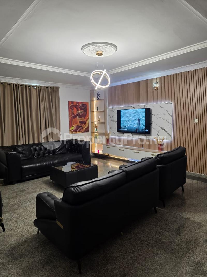3 bedroom Flat / Apartment for shortlet Suncity Estate Galadimawa Abuja