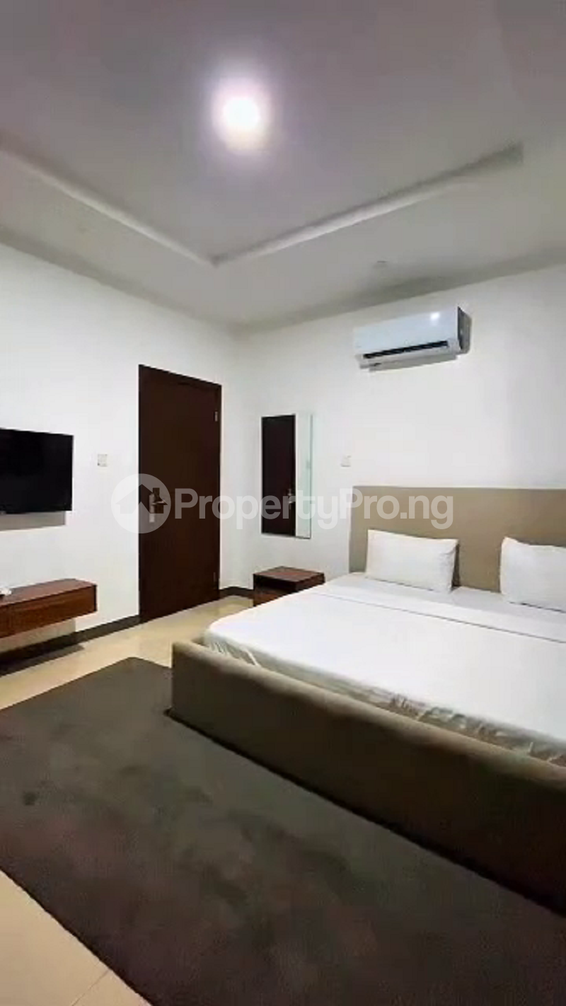 3 bedroom Flat / Apartment for shortlet Parkview Estate Ikoyi Lagos