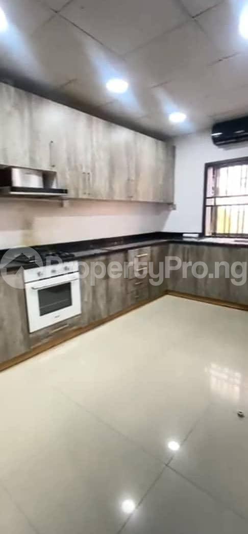 3 bedroom Flat / Apartment for rent Off Palace Road ONIRU Victoria Island Lagos