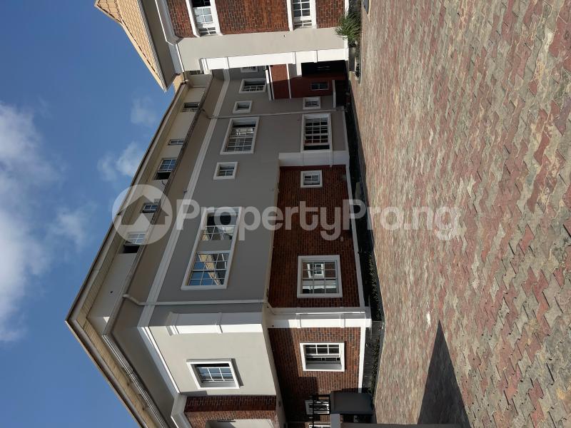 3 bedroom Flat / Apartment for rent Lekki Lagos
