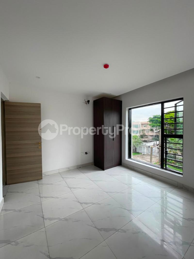 3 bedroom Flat / Apartment for sale Lekki Phase 1 Lekki Lagos