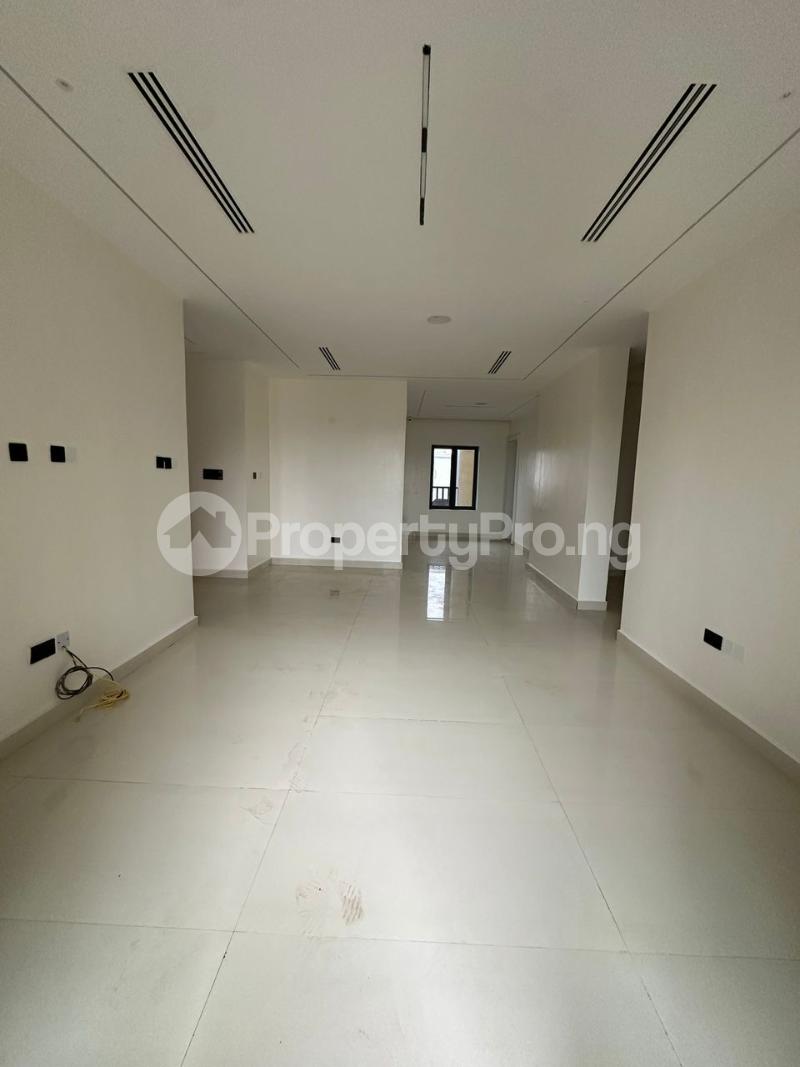 3 bedroom Flat / Apartment for sale Jahi Abuja