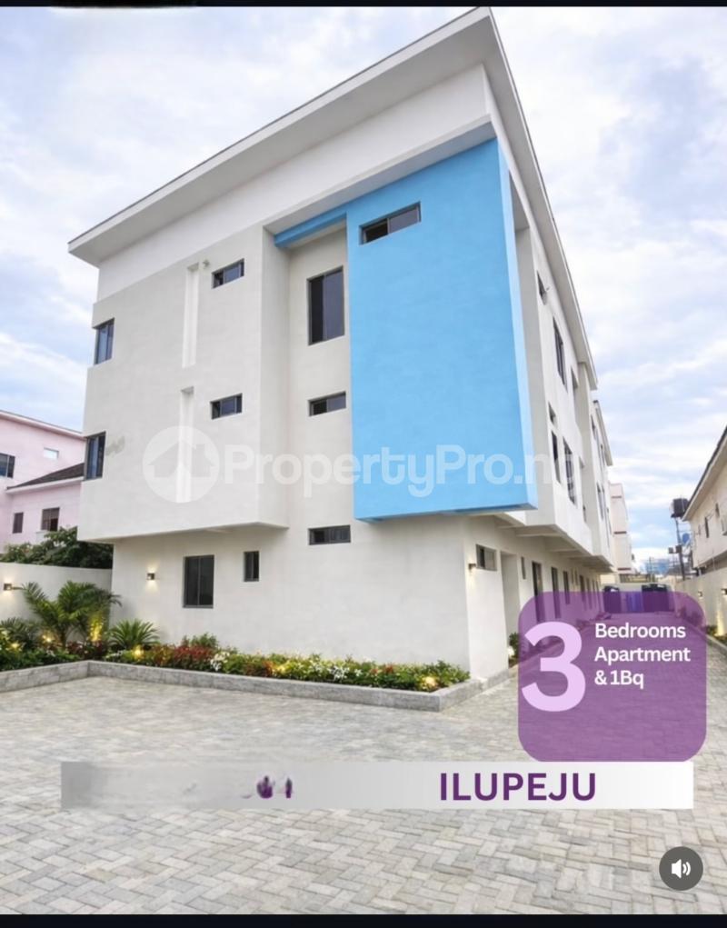 3 bedroom House for sale Ilupeju Town planning way Ilupeju Lagos