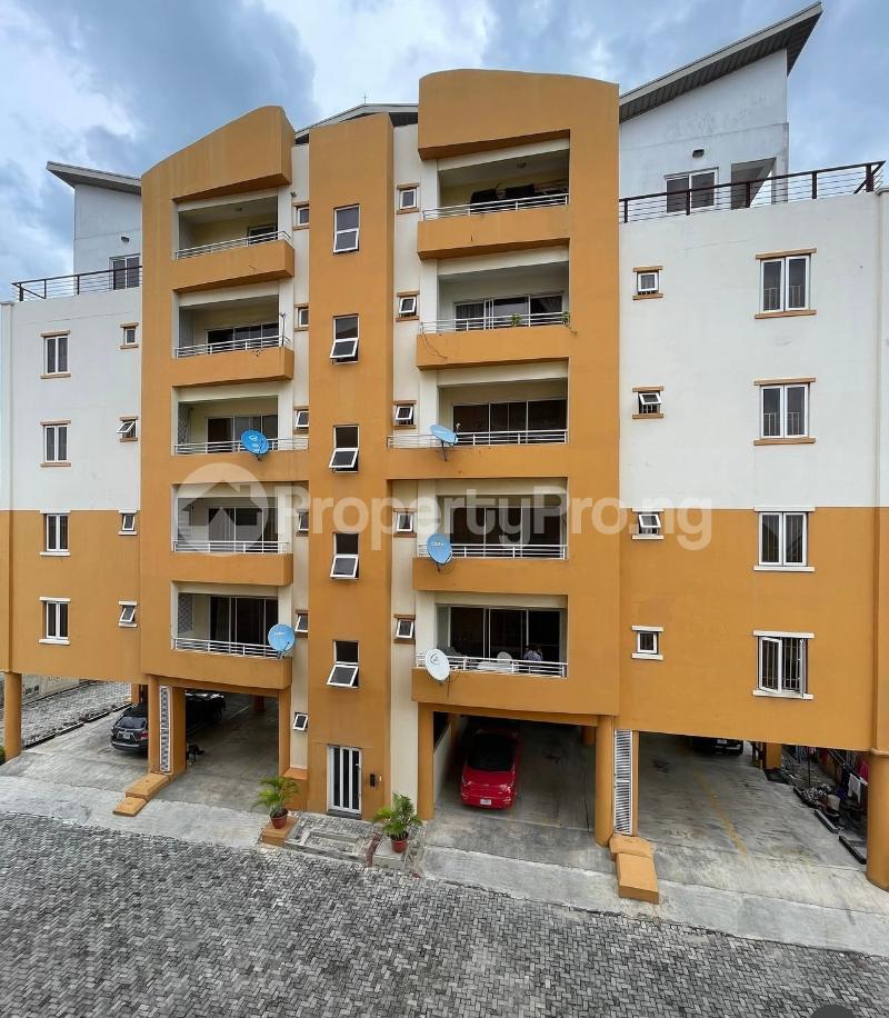 3 bedroom Flat / Apartment for sale Alagomeji Yaba Lagos